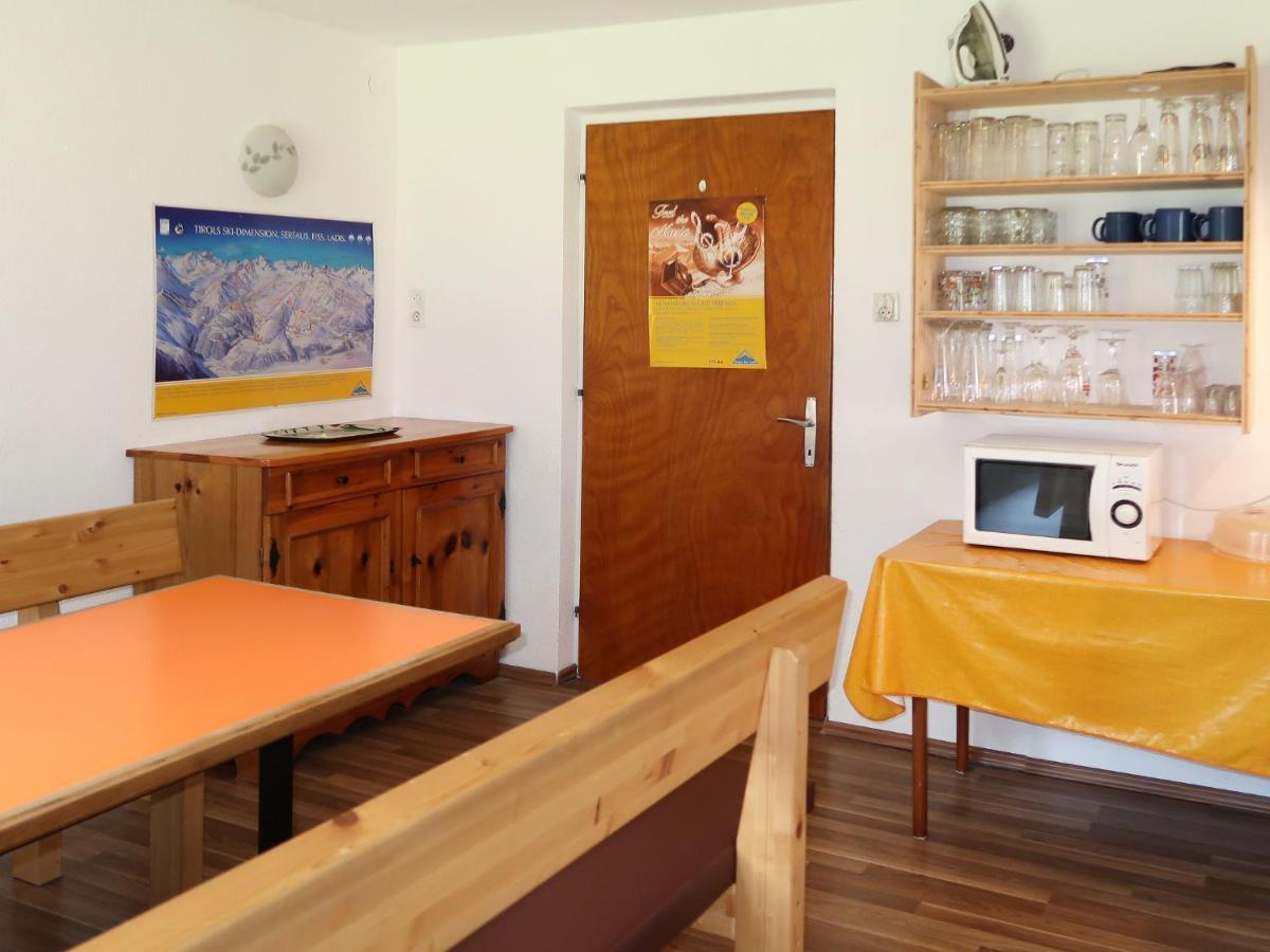 Holiday Home Aster - Rid400 By Interhome Tosens ภายนอก รูปภาพ